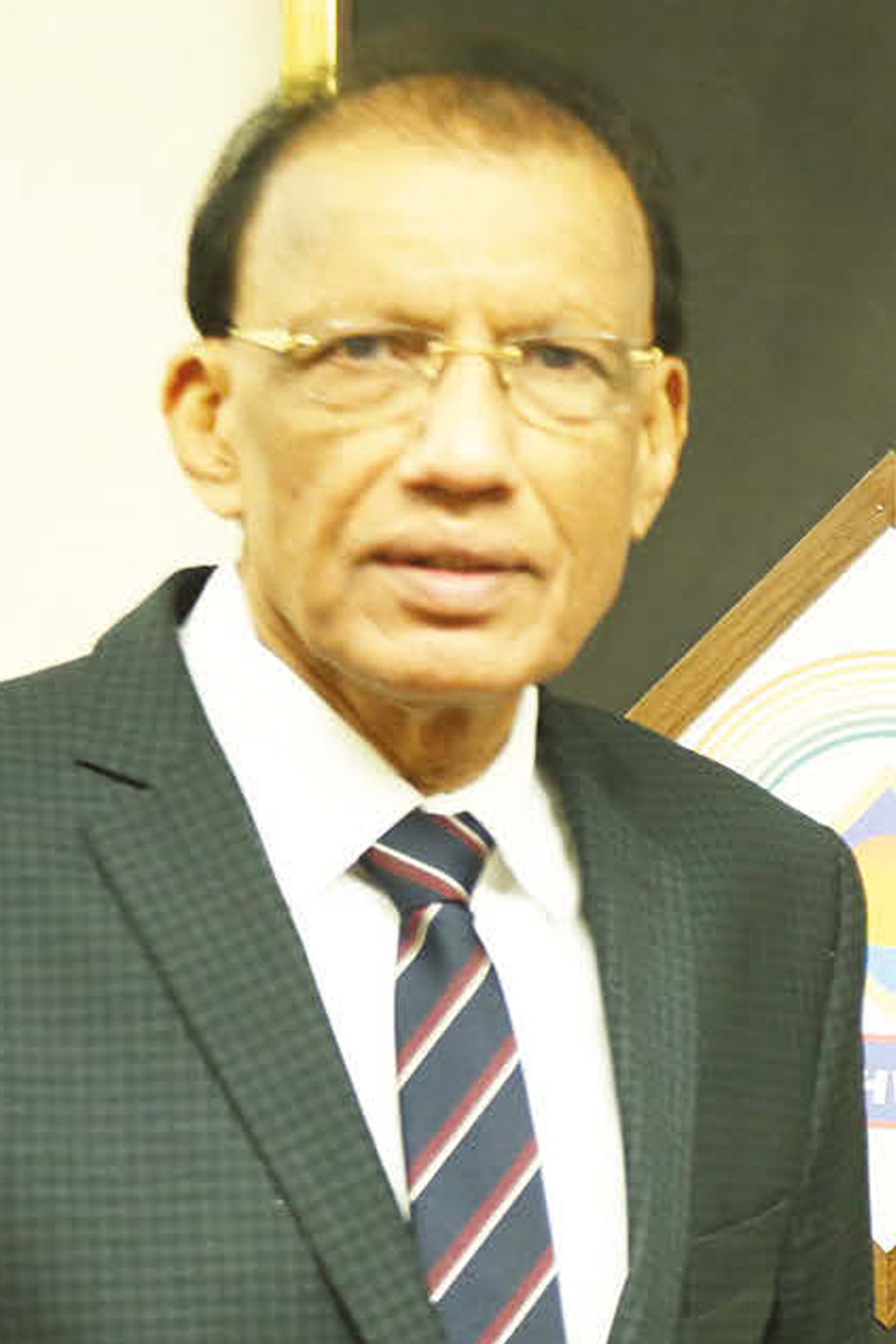 HR Shah, Padam Shri